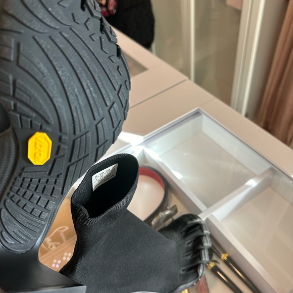 NEW LIMITED EDITION Balenciaga x Vibram Heeled Toe Shoes Extra RARE - Picture 4 of 13